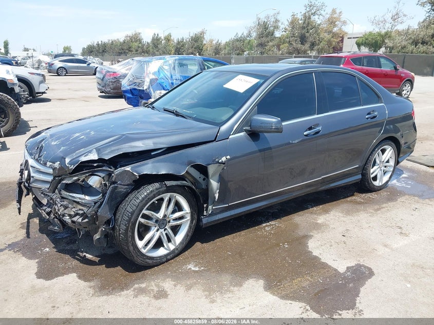 Vin: wddgf4hb1dr268265, lot: 46324740, mercedes-benz c 250 sport 20132