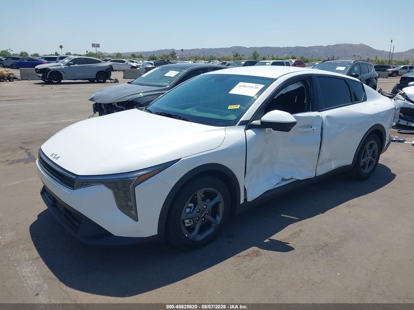 Vin: 3kpft4de8te289283, lot: 46324801, kia k4 lxs 20262