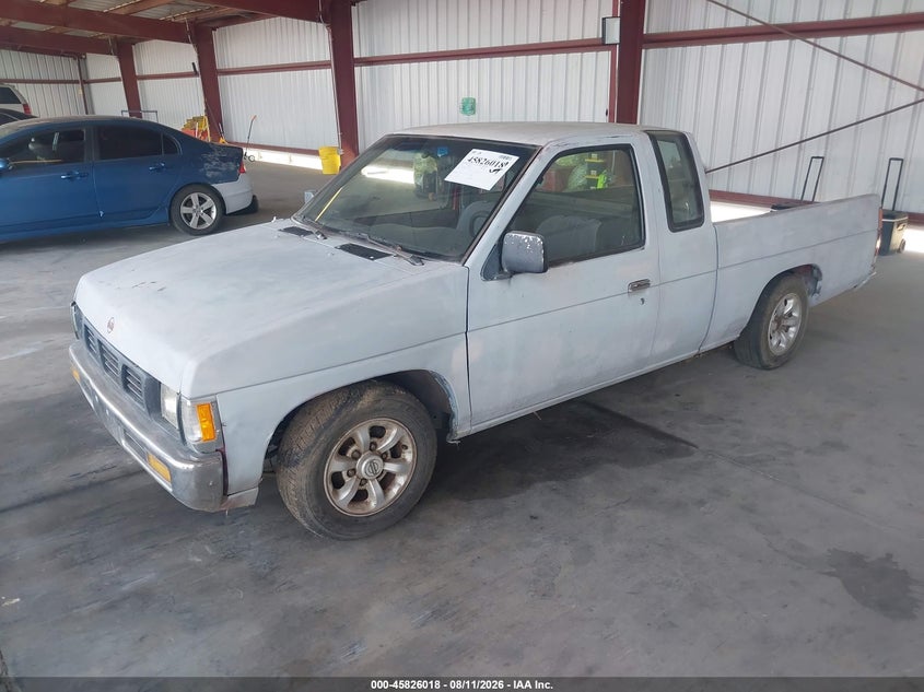 1996 NISSAN TRUCK auction photo 2