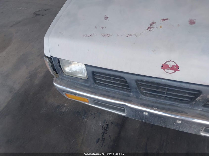 1996 NISSAN TRUCK auction photo 6