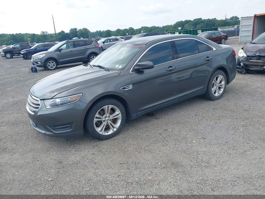 2016 FORD TAURUS auction photo 2