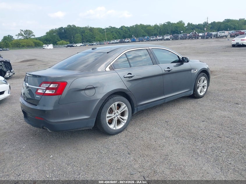 2016 FORD TAURUS auction photo 4
