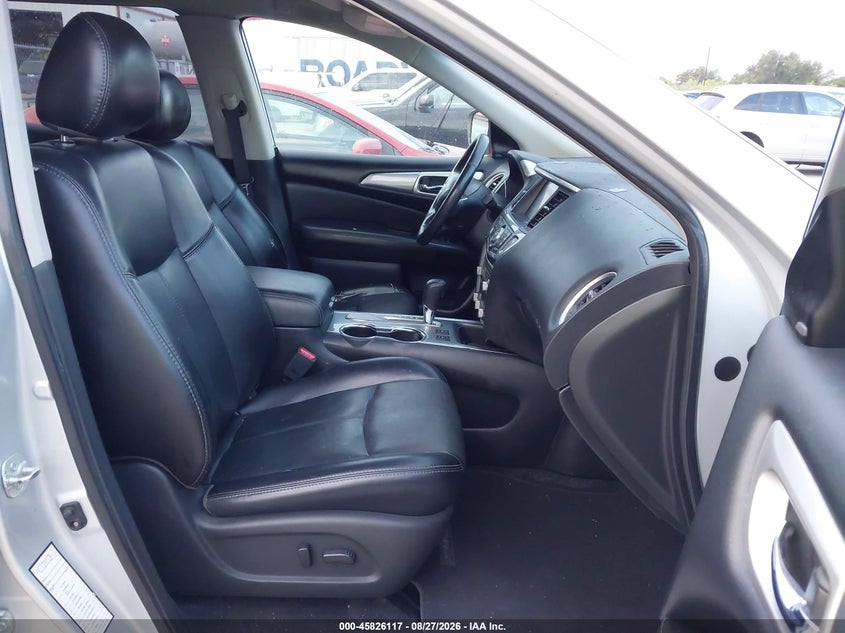 2019 NISSAN PATHFINDER auction photo 5