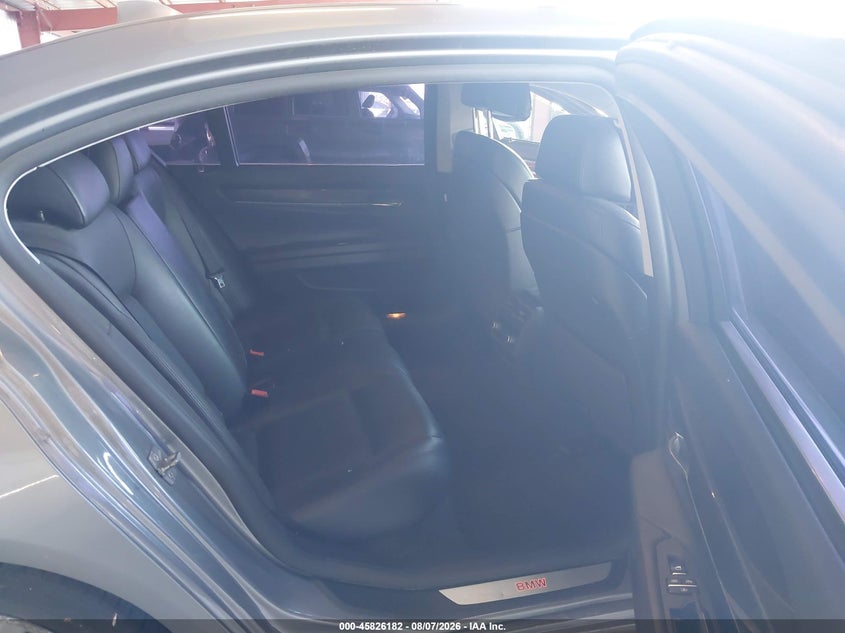 2012 BMW 750LI auction photo 8