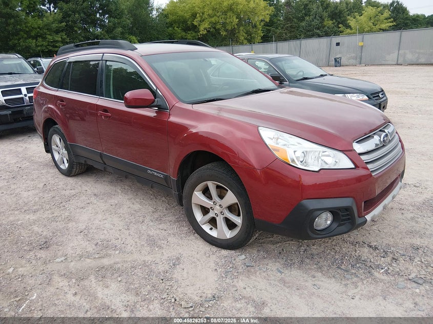 2013 SUBARU OUTBACK auction photo 1