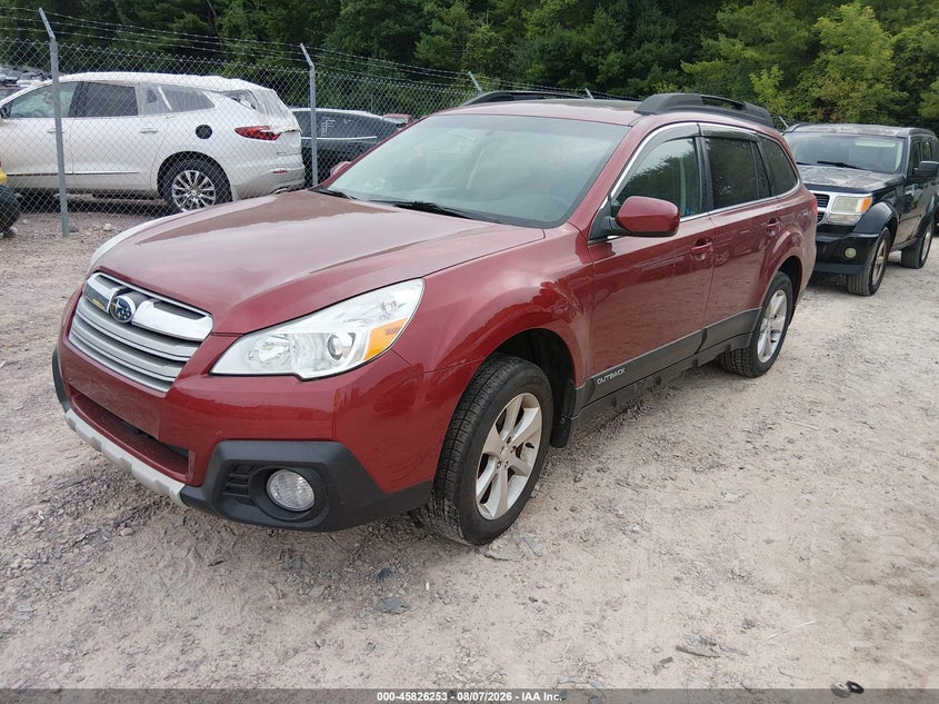 2013 SUBARU OUTBACK auction photo 2