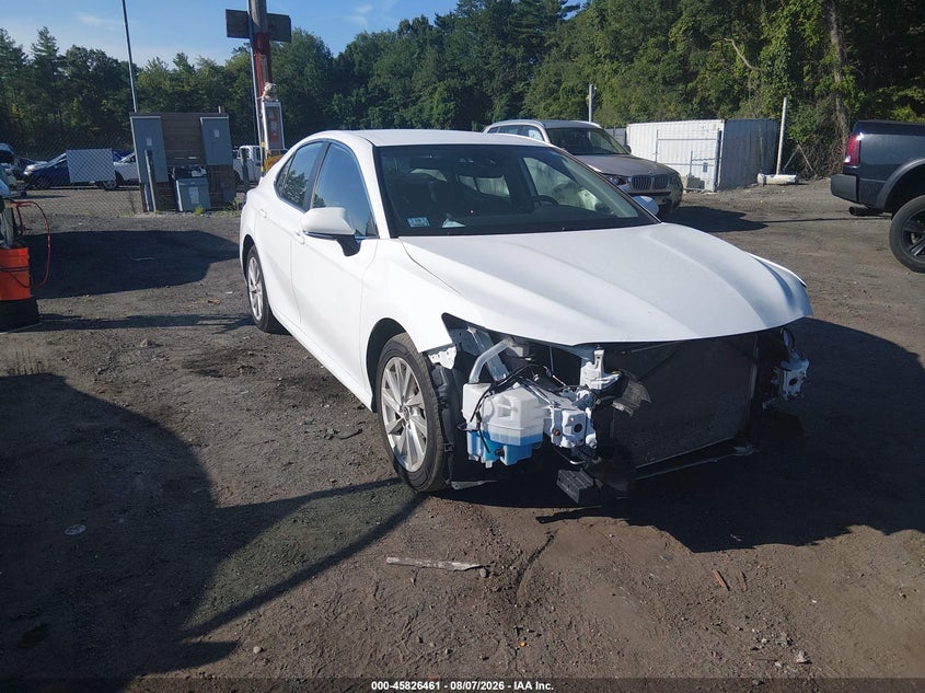 TOYOTA CAMRY - zdjęcie 1