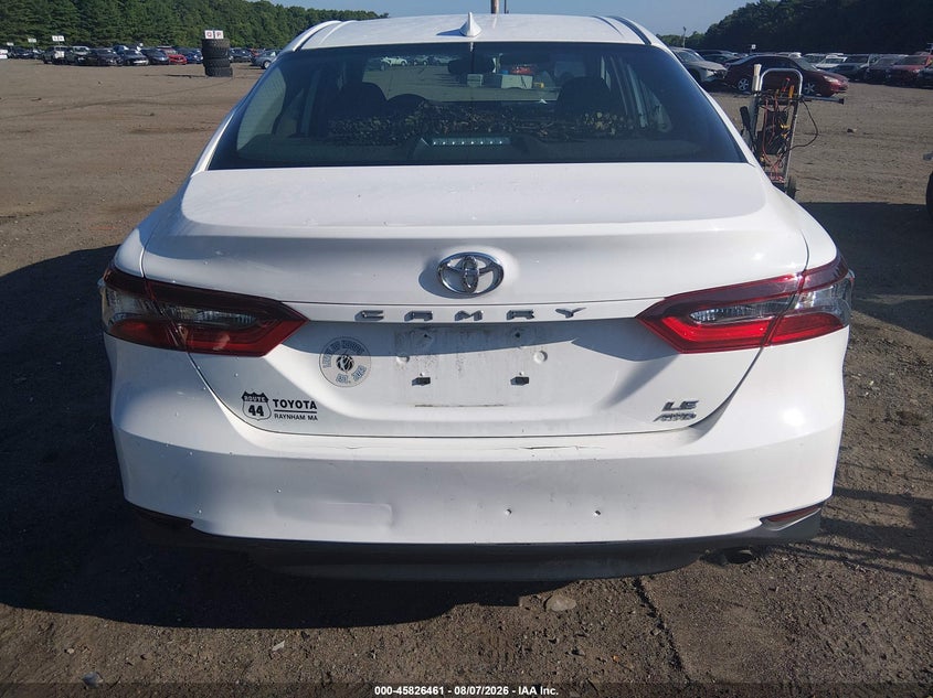 TOYOTA CAMRY - zdjęcie 17