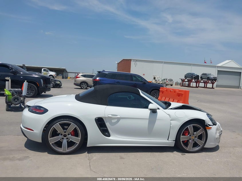 PORSCHE 718 BOXSTER - zdjęcie 13