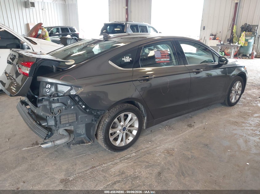 2020 FORD FUSION auction photo 4