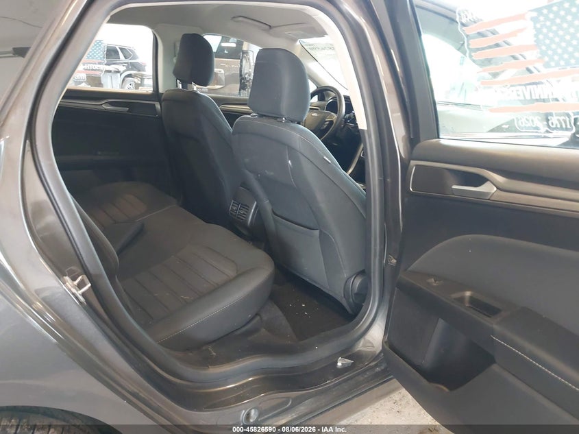 2020 FORD FUSION auction photo 8