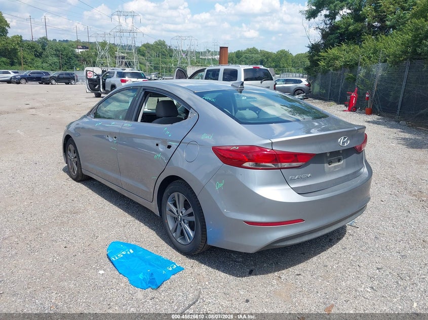 Vin: 5npd84lf2hh121712, lot: 46325511, hyundai elantra se 20173