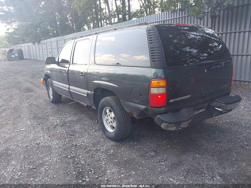 2003 CHEVROLET SUBURBAN 1500 auction photo 3