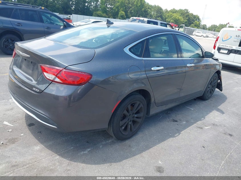2015 CHRYSLER 200 auction photo 4