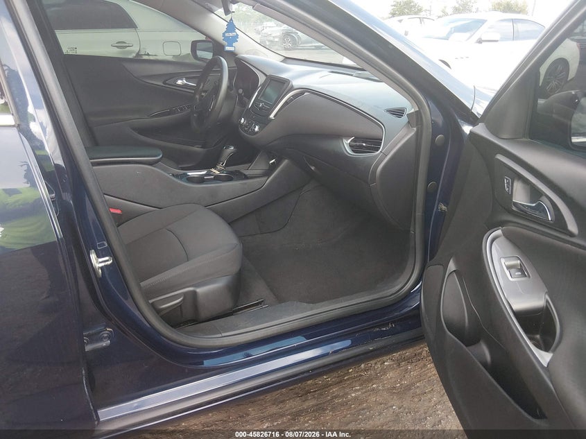 2016 CHEVROLET MALIBU auction photo 5