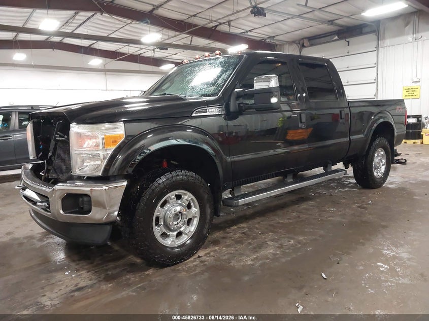 2015 Ford F-250 Xlt, Front & Rear, IAAI, VIN 1FT7W2B66FED14645 — photo 2