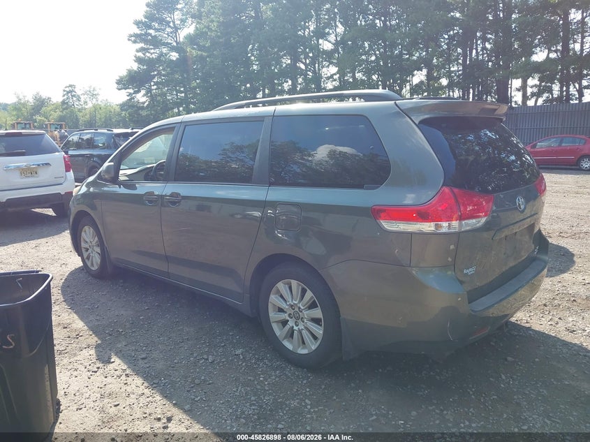 Vin: 5tddk3dc0cs040744, lot: 46325799, toyota sienna xle 7 passenger 20123