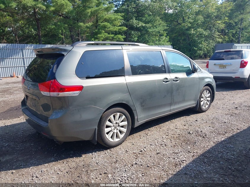 Vin: 5tddk3dc0cs040744, lot: 46325799, toyota sienna xle 7 passenger 20124