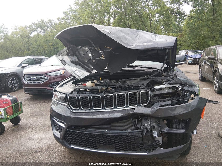 JEEP GRAND CHEROKEE - zdjęcie 12