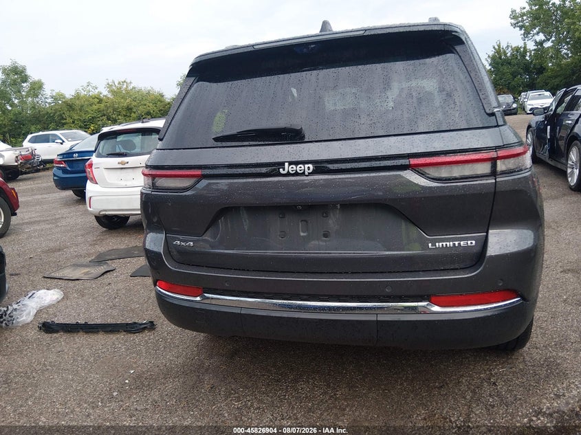 JEEP GRAND CHEROKEE - zdjęcie 16