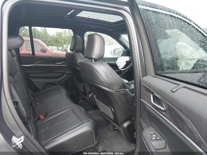 JEEP GRAND CHEROKEE - zdjęcie 8