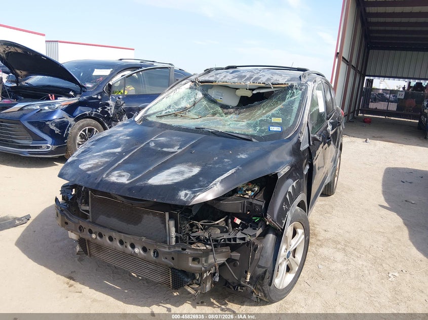 Vin: 1fmcu0gx8dud37448, lot: 46325836, ford escape se 20132