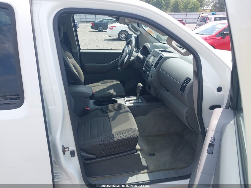 2014 NISSAN FRONTIER auction photo 5