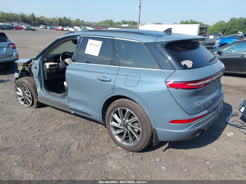 2025 LINCOLN CORSAIR auction photo 3