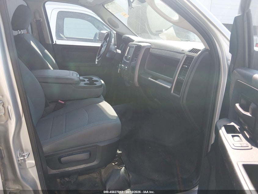 2017 RAM 1500 auction photo 5