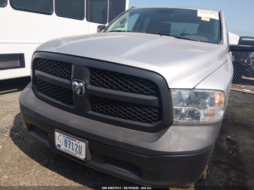 2017 RAM 1500 auction photo 6