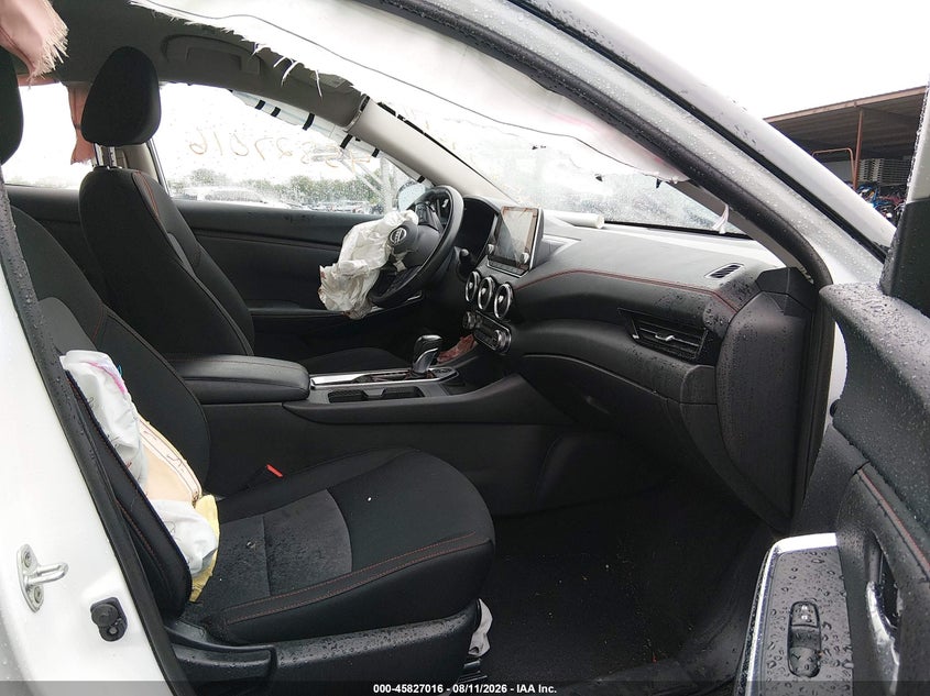 2024 NISSAN SENTRA auction photo 5
