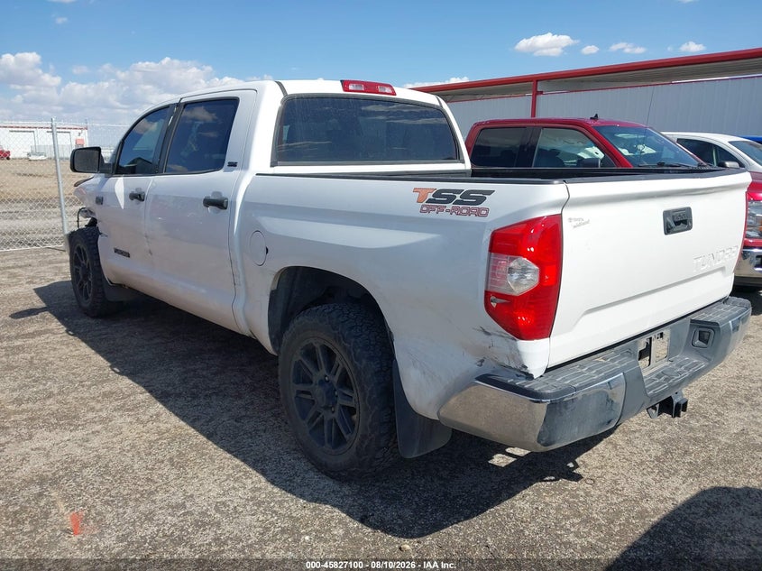 TOYOTA TUNDRA - zdjęcie 3