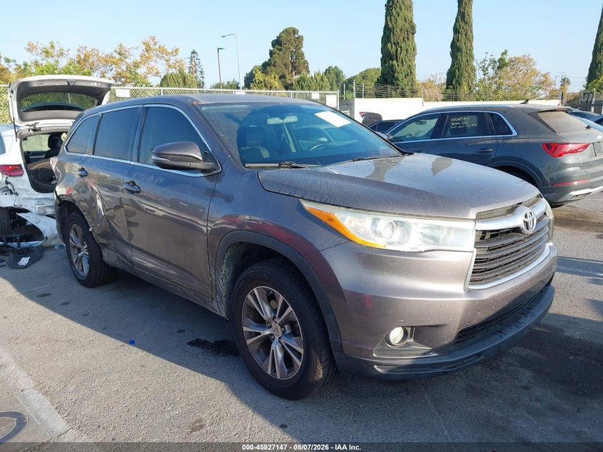 2014 TOYOTA HIGHLANDER auction photo 1