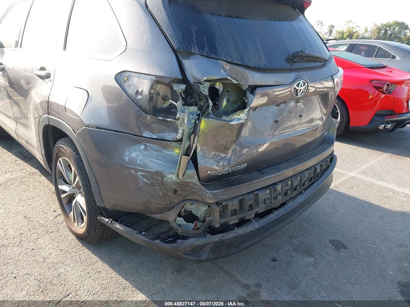 2014 TOYOTA HIGHLANDER auction photo 6