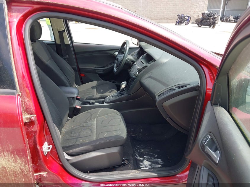 2015 FORD FOCUS auction photo 5