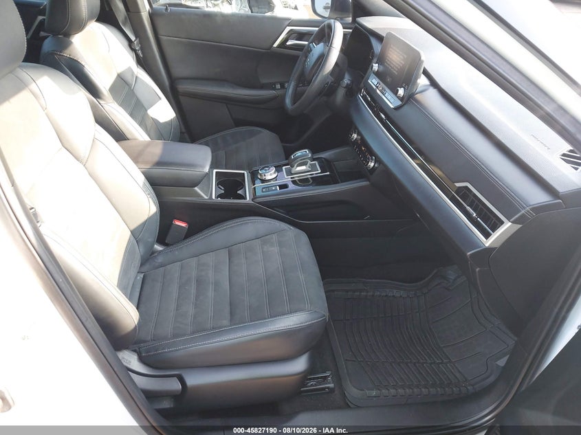 2023 MITSUBISHI OUTLANDER auction photo 5
