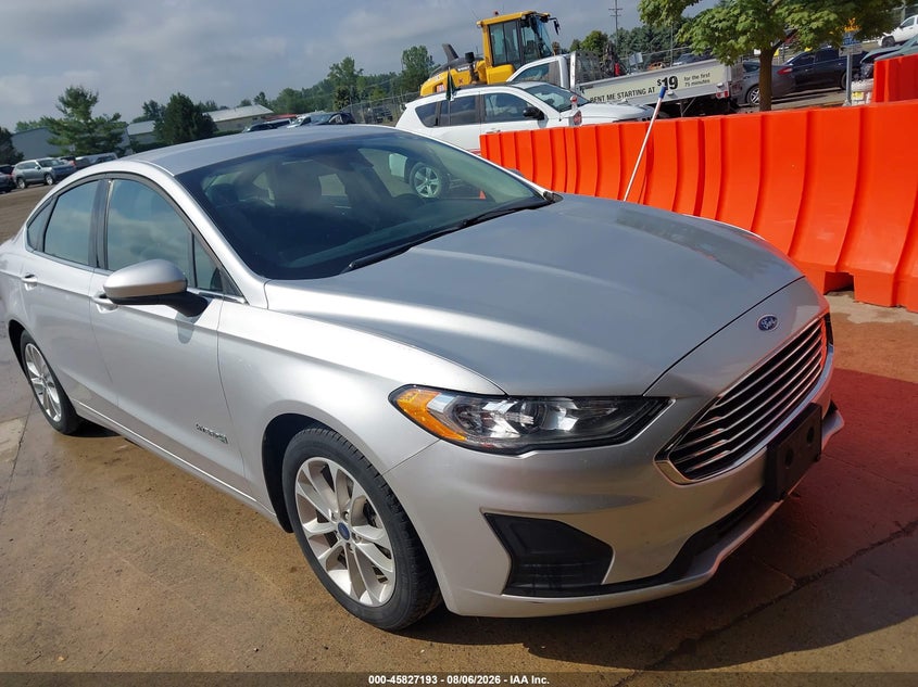 2019 FORD FUSION HYBRID auction photo 1