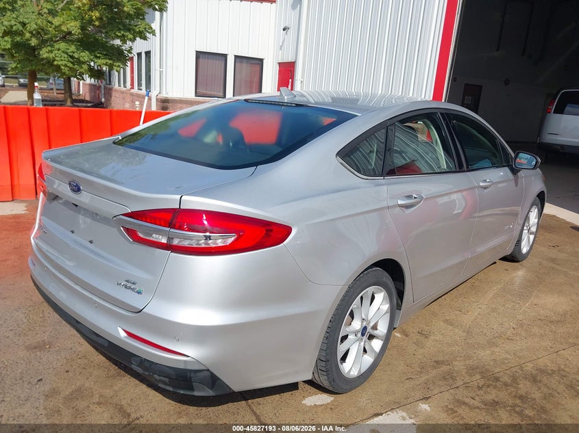 2019 FORD FUSION HYBRID auction photo 4