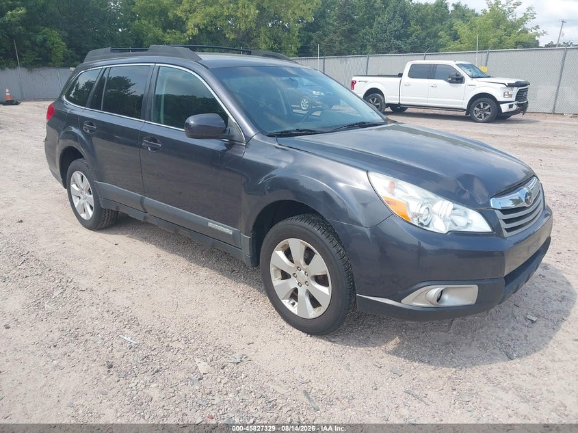 2012 SUBARU OUTBACK auction photo 1