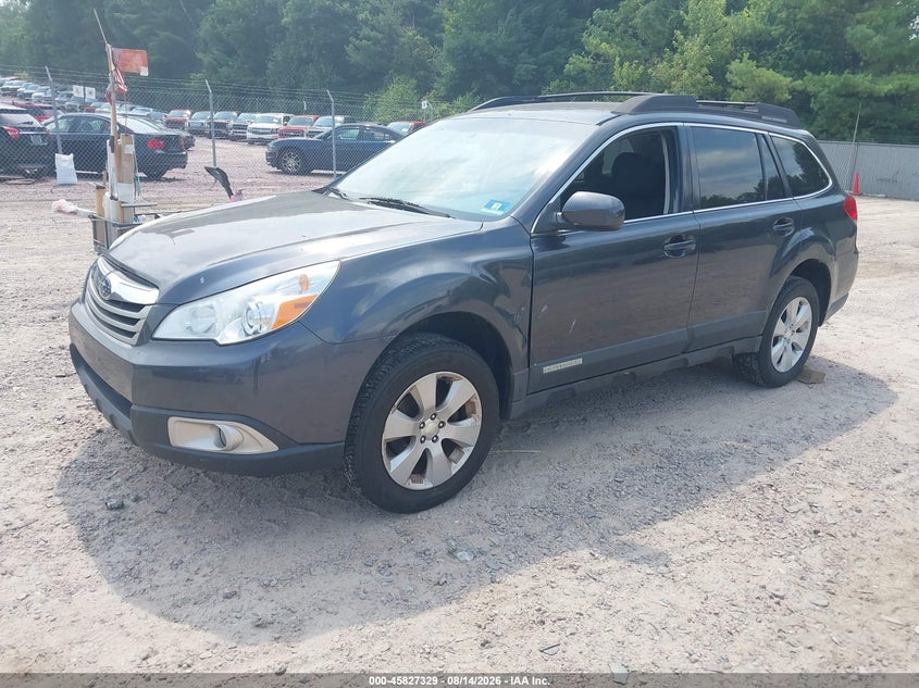 2012 SUBARU OUTBACK auction photo 2