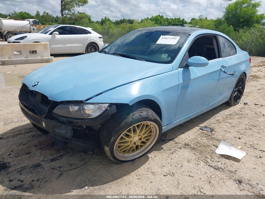 2008 BMW 335XI auction photo 2