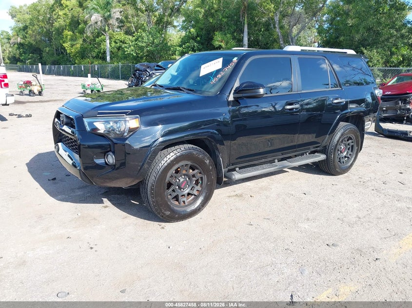 2018 TOYOTA 4RUNNER auction photo 2