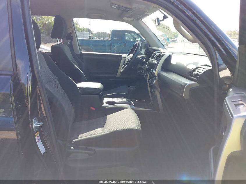 2018 TOYOTA 4RUNNER auction photo 5