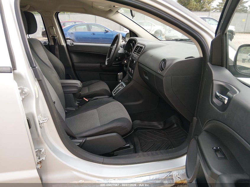 2010 DODGE CALIBER auction photo 5