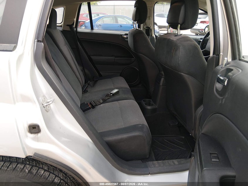 2010 DODGE CALIBER auction photo 8