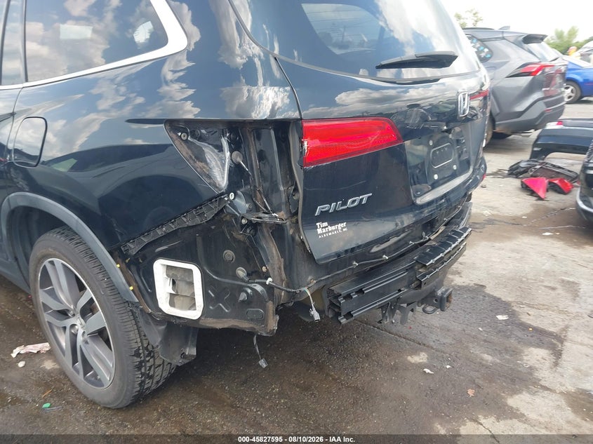 HONDA PILOT 2016 VIN 5FNYF6H98GB056500