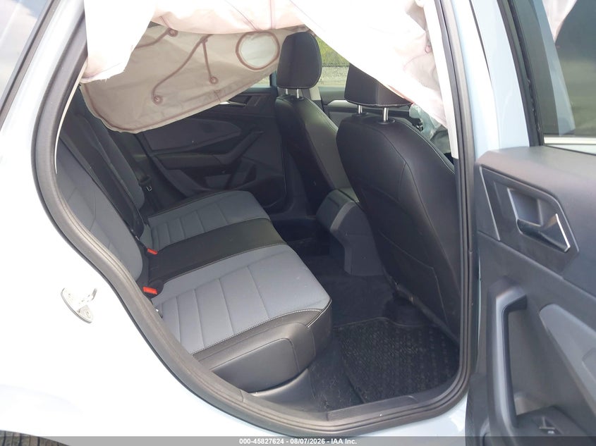 2025 VOLKSWAGEN JETTA auction photo 8