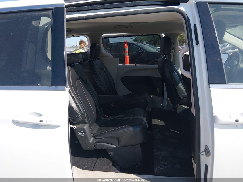 CHRYSLER VOYAGER 2020 VIN 2C4RC1DG0LR216548