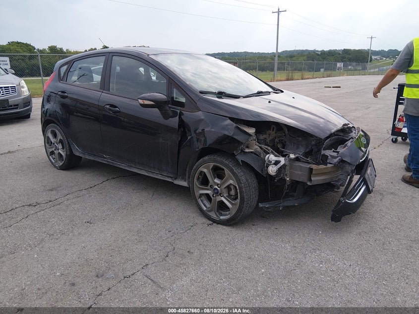 2015 Ford Fiesta Se, Перед, IAAI, VIN 3FADP4EJ2FM203392