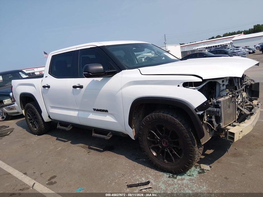 TOYOTA TUNDRA - zdjęcie 13